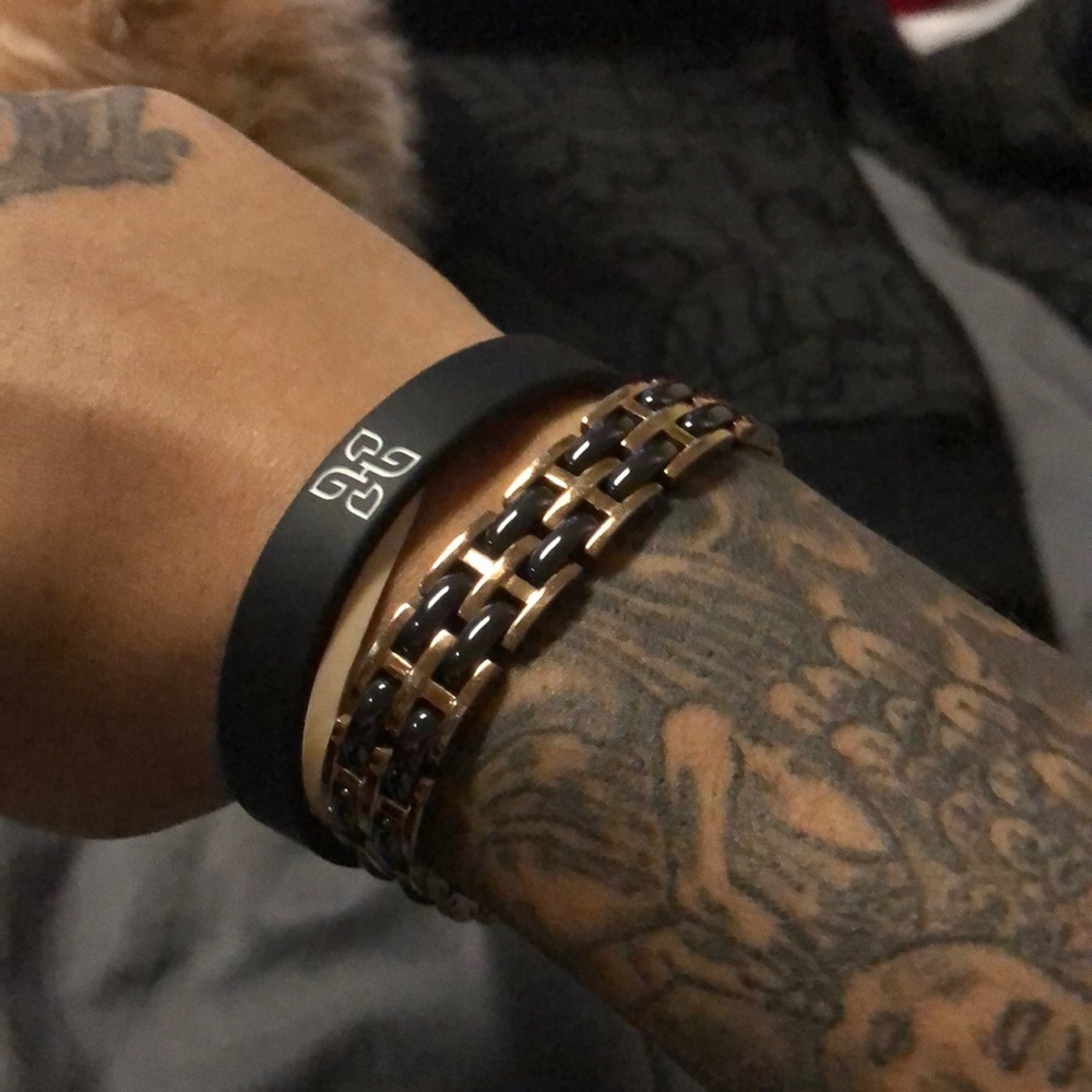 Unisex bracelet